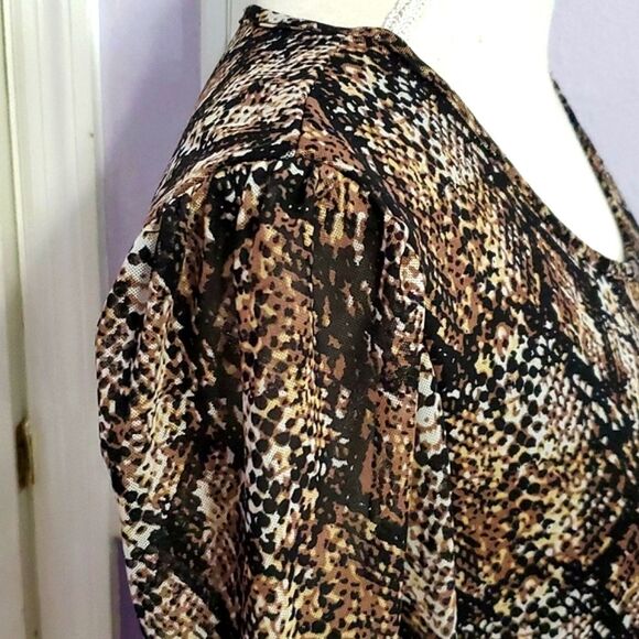 A Reason Snake Print Boho Chic Longsleeve Top - Picture 5 of 10